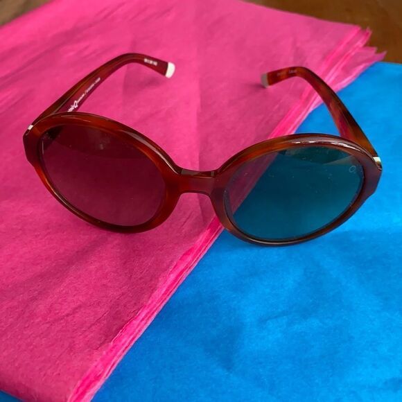 Etnia O Barcelona sunglasses. Tortoise shell. - Picture 1 of 7
